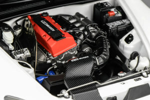 MOTORHELIX 1:18 Honda S2000 (AP2) MUGEN (M85123)