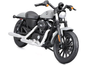 MAISTO 1/18 HARLEY-DAVIDSON SPORTSTER IRON 883 2022 (39360-22940)