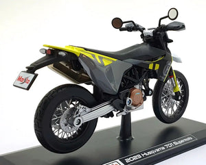MAISTO 1/18 HUSQVARNA 701 SUPERMOTO 2023 (39300-23091)