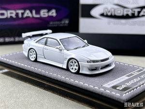 MORTAL64 1:64 Nissan Ridge Silvia S14 240SX Kouki White (MOT64S14021N)
