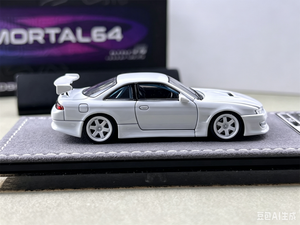 MORTAL64 1:64 Nissan Ridge Silvia S14 240SX Kouki White (MOT64S14021N)