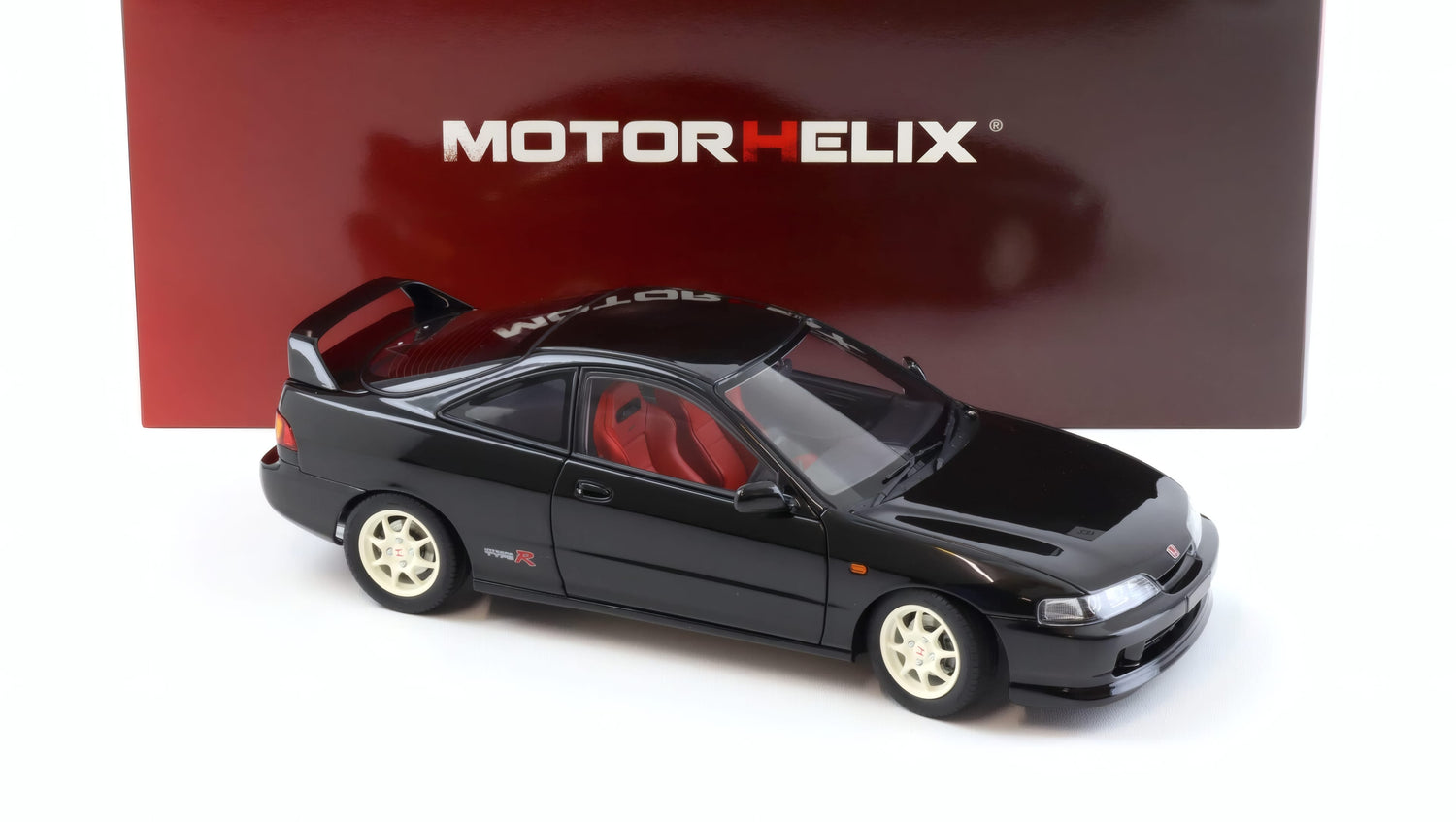 MOTORHELIX - 1/18 - HONDA - INTEGRA TYPE-R (DC2) 1997 - BLACK (M85203)