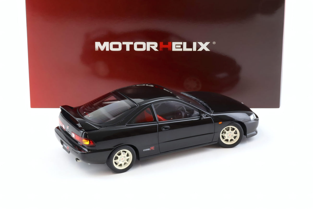 MOTORHELIX - 1/18 - HONDA - INTEGRA TYPE-R (DC2) 1997 - BLACK (M85203)