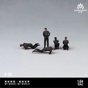 MoreArt 1:64 Racing Team Maintenance Personnel B Set (MO223119)