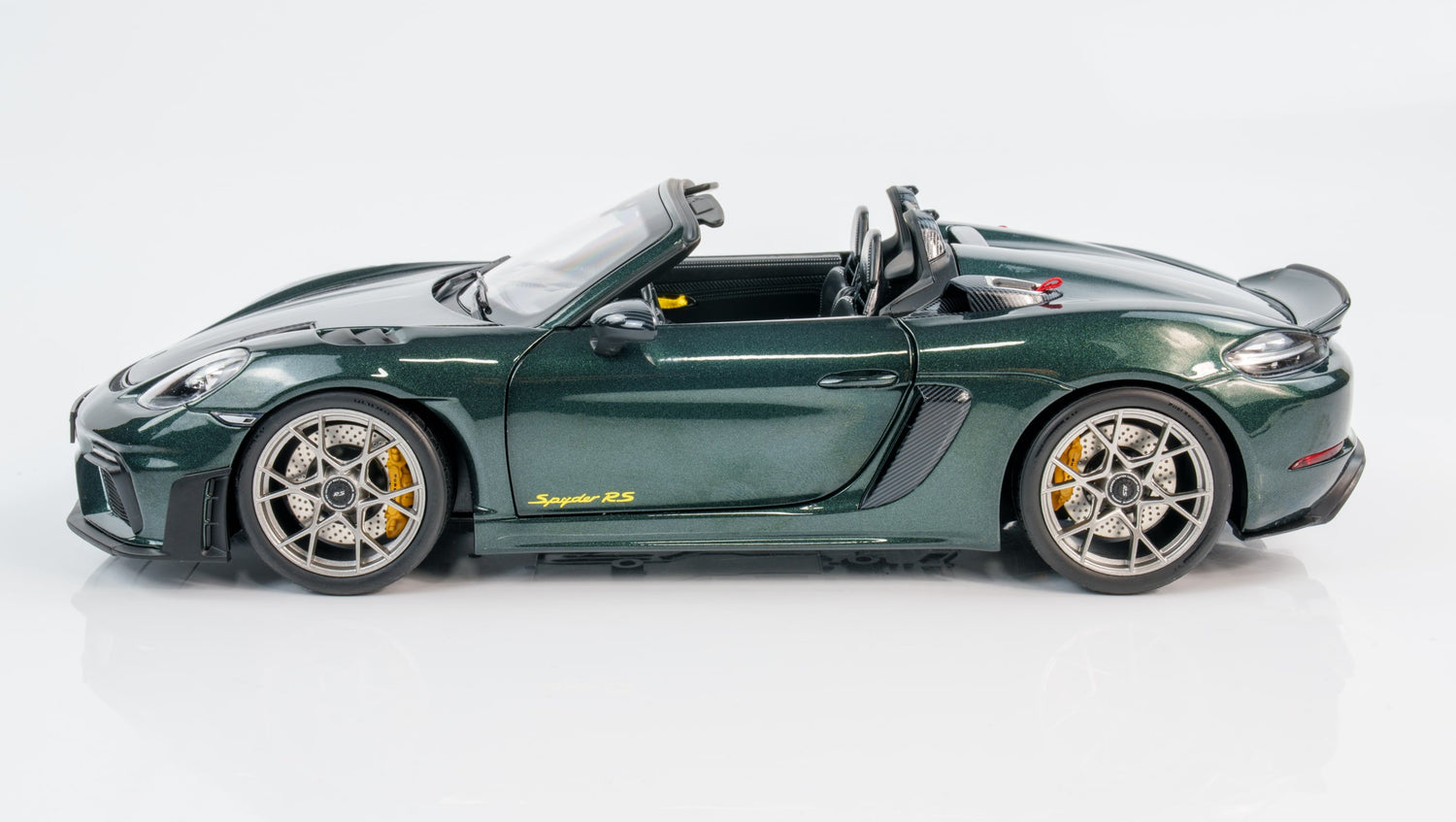 NOREV 1/18 PORSCHE 718 (982) SPIDER RS WEISSACH PACKAGE 2023 FOREST GREEN (187272)
