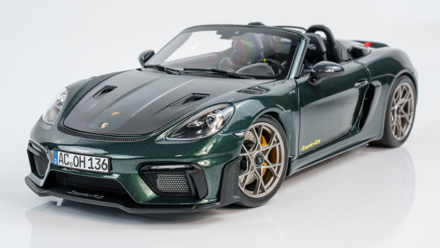 NOREV 1/18 PORSCHE 718 (982) SPIDER RS WEISSACH PACKAGE 2023 FOREST GREEN (187272)