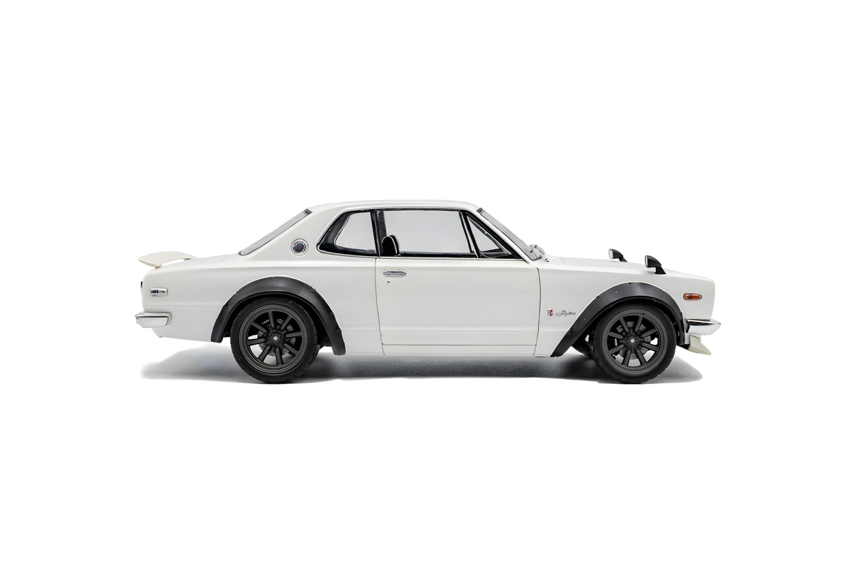 Solido 1:18 NISSAN SKYLINE (C10) HAKOSUKA SOLIDO WORKS PEARL WHITE 1970 (S1813001)
