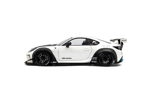 Solido 1:18 TOYOTA GR86 LBWK BODY KIT PEARL WHITE 2024 (S1813602)