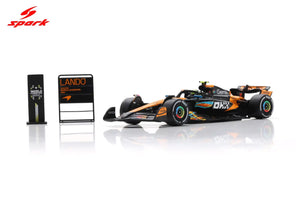 SPARK 1/64 McLAREN MCL39 #4 LANDO NORRIS WORLD CHAMPION ABU DHABI GP 2025 (64S078)