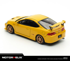 Honda Integra DC5 Mugen amarillo, vista trasera izquierda